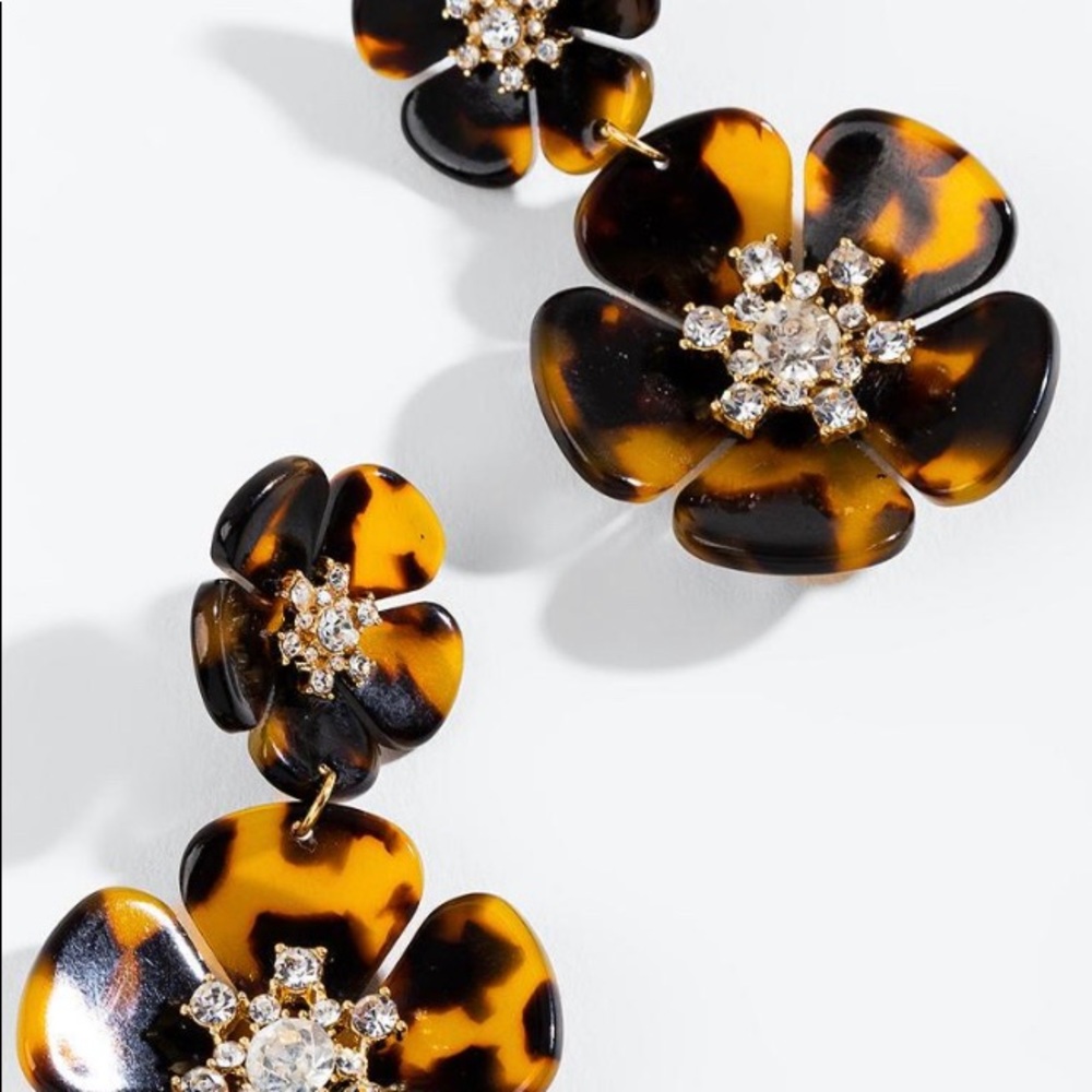 Acrylic Tortoise Rhinestone Flower Drop Earrings